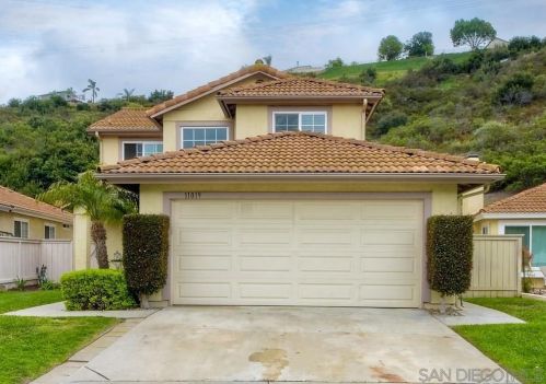 11019 Avenida De Los Lobos, San Diego, CA 92127-5809