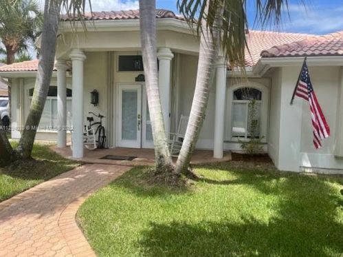 5010 Melrose Ct, Palm City, FL 34990-7912