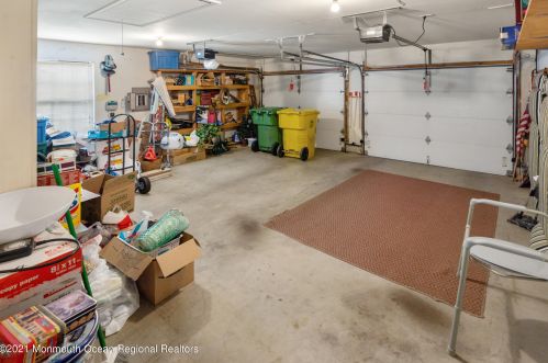 28 Winding River Rd, Lakewood NJ  08701-5733 exterior