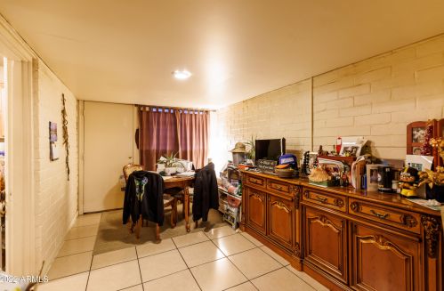 4136 12 St, Phoenix AZ 85086-9266 exterior