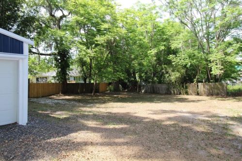 712 Palmetto Ave, Deland FL  32720-6857 exterior