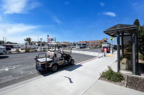 13361 El Dorado Dr, Seal Beach CA  90740-6801 exterior
