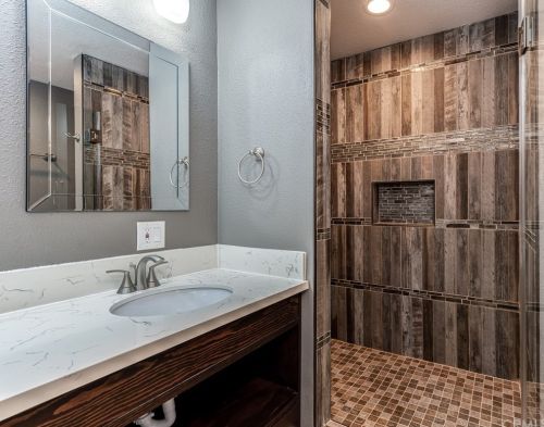 12070 Morning Ave, Downey CA  90242-2324 exterior