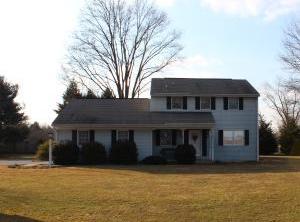 660 Oak Tree Rd, Old Line PA  17545-9470 exterior
