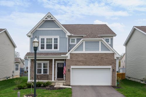 47 Carolyn Ln, Delaware, OH 43015