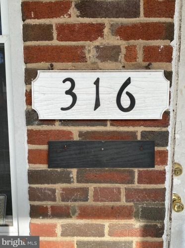 316 Raleigh St, Washington, DC 20032-1678