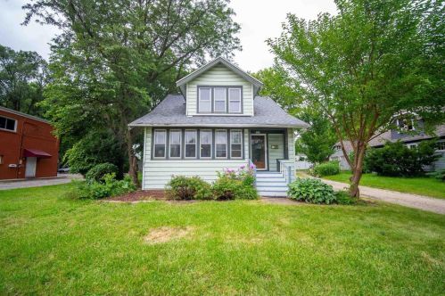3210 Washington Ave, Madison, WI 53704-4333