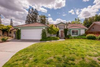 5733 Fir Ave, Fresno, CA 93722-2802