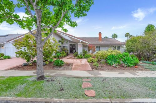 1730 Port Westbourne Pl, Newport Beach CA  92660-5330 exterior