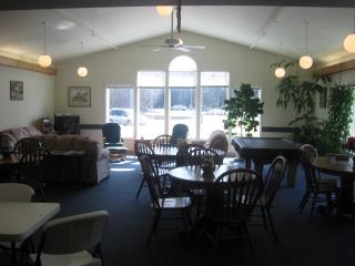 353 8th Ave, Fairbanks AK  99705-8014 exterior