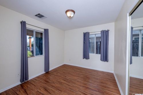 17536 Saticoy St, Van Nuys CA 91406-2333 exterior