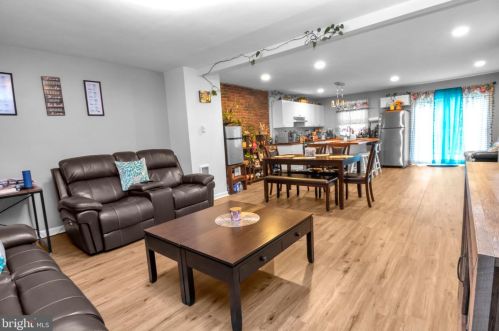 619 Manatawny St, Pottstown PA  19464-9408 exterior