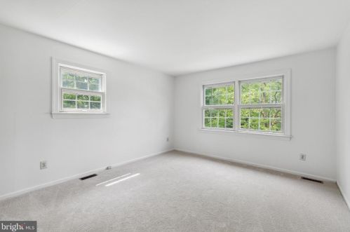 1526 Megan Cir, Blue Bell PA  19422-3625 exterior