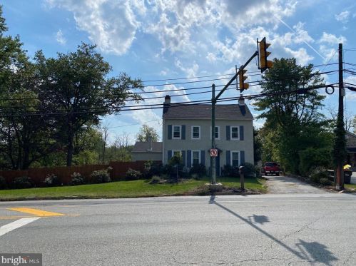 726 Germantown Pike, Norristown, PA 19403-4255