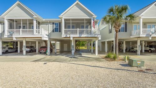502 Avenue A, Carrabelle FL  32322-6610 exterior