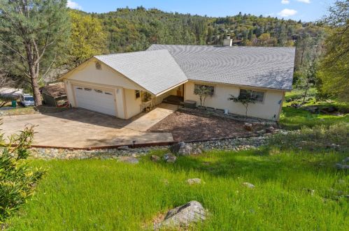 13688 Sun Forest Dr, Lake Wildwood CA  95946-9123 exterior