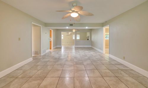 413 Tranquilla Ave, Fort Pierce, FL 34983-2231