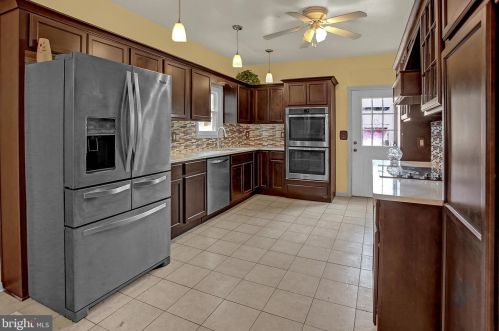 424 Boas St, Harrisburg PA 17102-1708 exterior