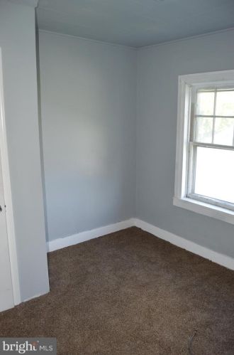 2161 Newville Rd, Carlisle PA  17015-7747 exterior