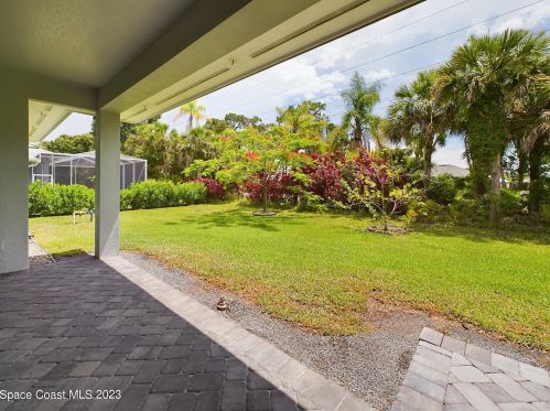 950 Yearling Trl, Sebastian FL  32958 exterior