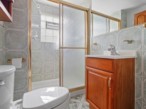 6324 24 Ave, Kenosha WI 53143-4702 exterior