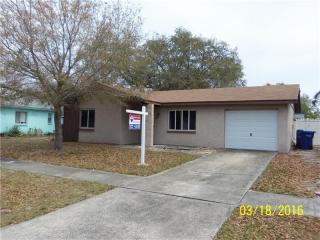 2407 Mary Sue St, Largo, FL 33774-1528