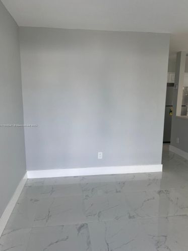 39 Hamlin Ct, Lehigh Acres FL  33936-7235 exterior