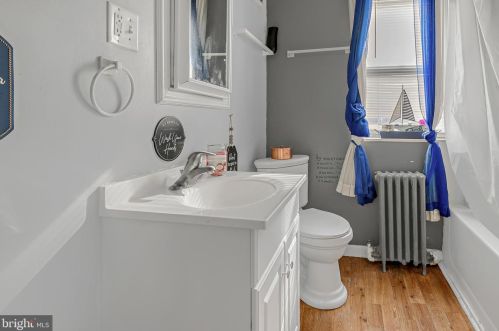 1416 Market St, Camp Hill PA  17011-4813 exterior