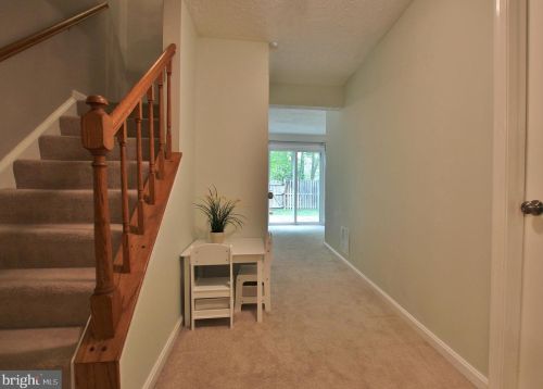 7616 Whitly Way, Lorton VA  22079-1745 exterior