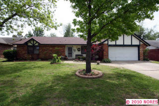 12548 38th St, Tulsa, OK 74146-3215