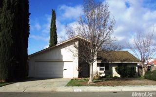 1547 Corgiat Dr, Newman, CA 95360-1487