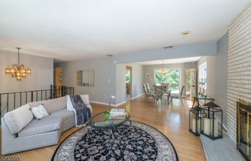 543 Rifle Camp Rd, West Paterson NJ  07424-3103 exterior