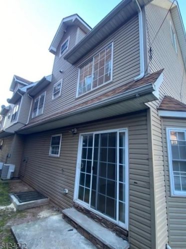 210 Walnut St, East Orange NJ  07017-3810 exterior