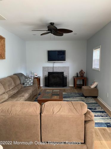 257 Spruce Dr, Bricktown NJ  08723-7150 exterior