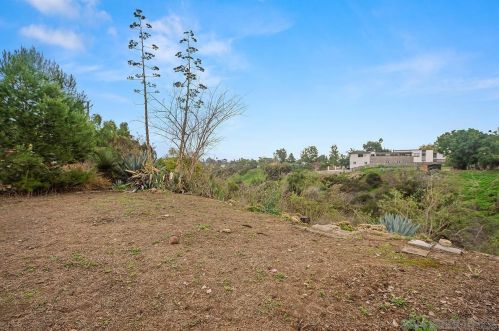 3535 Eugene Pl, San Diego CA 92116-1931 exterior