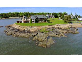 39 Vineyard Pl, Guilford, CT 06437-3238