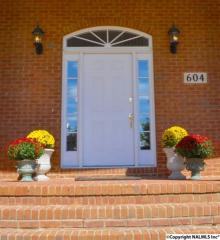 604 Eagles Ridge Pl, Huntsville, AL 35802-1939