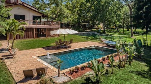 3139 Bluff Blvd, Tarpon Springs, FL 34691-9712
