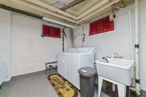 312 40th Ave, Duluth MN  55804-2132 exterior