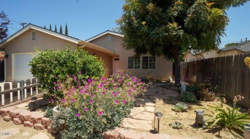 118 Bundren St, Oak View, CA 93022-9457