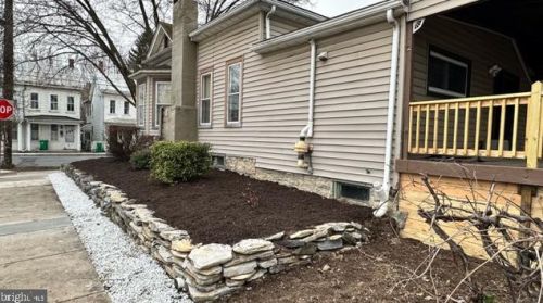259 Louther St, Carlisle PA  17013-2528 exterior