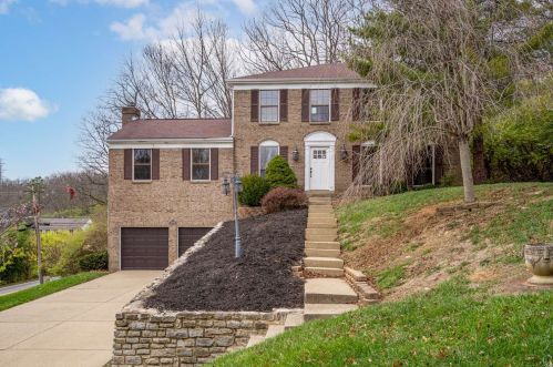 2048 Amsterdam Rd, Covington, KY 41017-3704