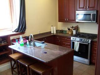1217 Pine St, Philadelphia PA  19107-5905 exterior