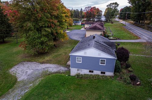 366 Dutch Ln, Hermitage PA  16148-2738 exterior