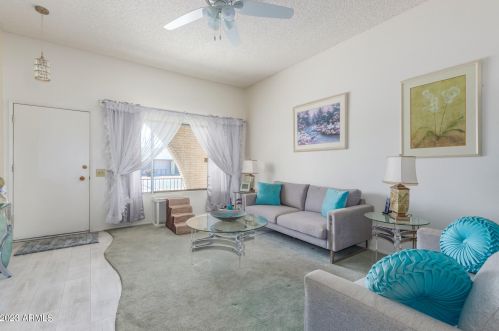 9934 Oak Rdg Dr, Sun City AZ 85351-1658 exterior