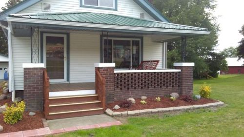 660 Wooster St, Lodi, OH 44254-1326