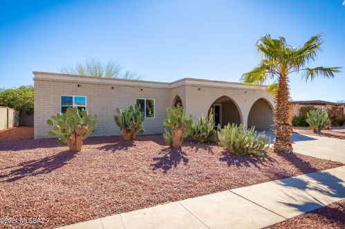 8908 35th Cir, Tucson, AZ 85710-7927