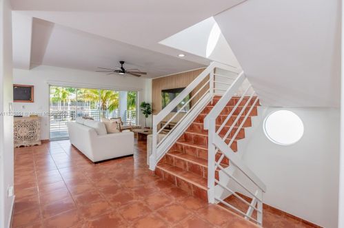 24 Center Ln, Key Largo FL  33037-2911 exterior