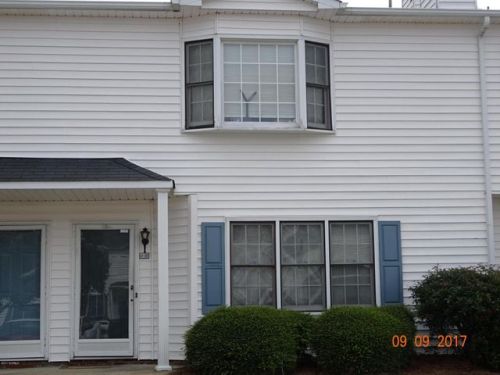 1119 Grovemont Dr, Greenville, NC 27834-8497