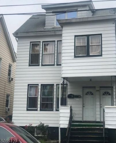 273 Conklin Ave, Industrial Hillside, NJ 07205-1446